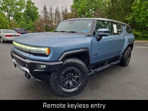 Used 2024 GMC Hummer EV 3X AWD/4WD image 3