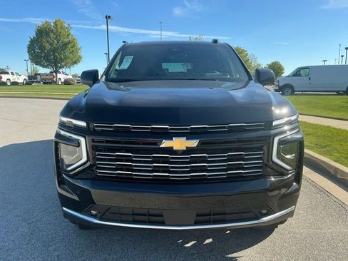 New 2026 Chevrolet Suburban High Country w/ Sun And Tow Package AWD/4WD image 8