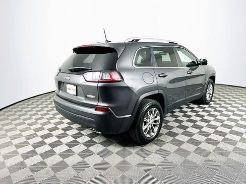 Used 2021 Jeep Cherokee Latitude Lux w/ Comfort/Convenience Group image 9