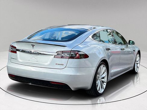 Used 2016 Tesla Model S P100D image 7