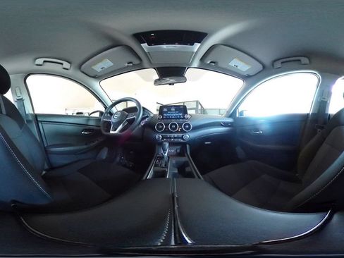 Used 2025 Nissan Sentra SV FWD image 40