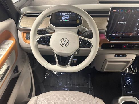 New 2025 Volkswagen ID. Buzz 1st Edition image 13