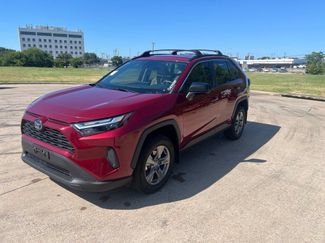 Used 2024 Toyota RAV4 LE AWD/4WD video 1