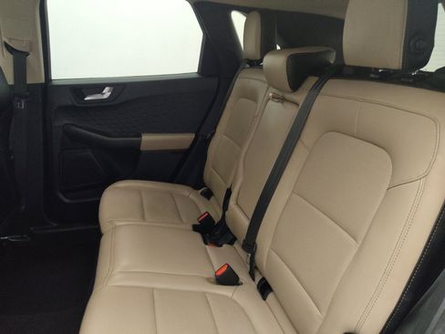 Used 2020 Ford Escape SEL FWD image 18