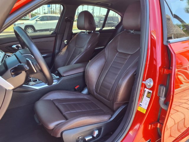 Used 2023 BMW 330i Sedan w/ Premium Package RWD image 13