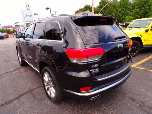 Used 2016 Jeep Grand Cherokee Summit w/ Platinum Series Group AWD/4WD image 17