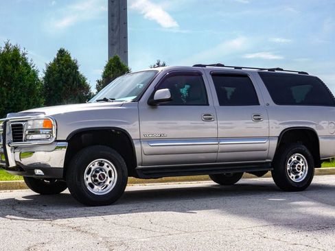 Used 2005 GMC Yukon XL 2500 SLT w/ SLT Preferred Equipment Group image 56