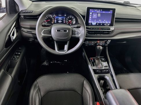 Used 2022 Jeep Compass Trailhawk AWD/4WD image 20