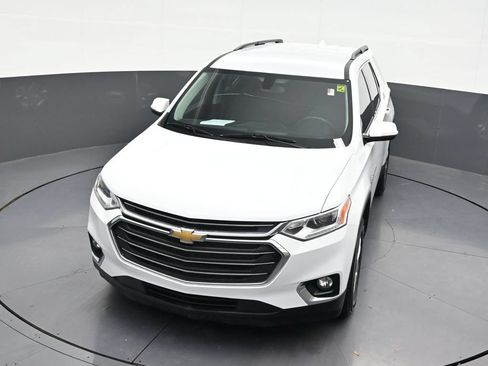 Used 2020 Chevrolet Traverse LT FWD image 22
