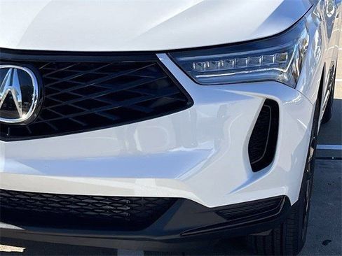 New 2026 Acura RDX SH-AWD image 9
