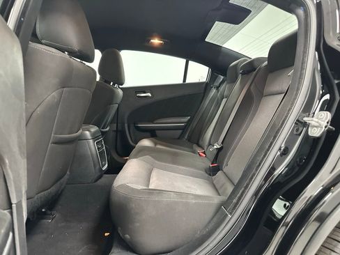 Used 2022 Dodge Charger SXT image 18