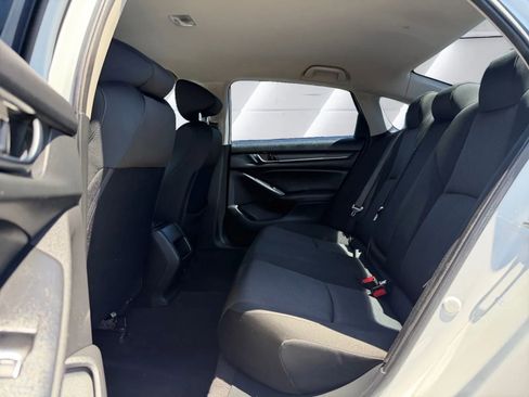 Used 2019 Honda Accord LX image 11