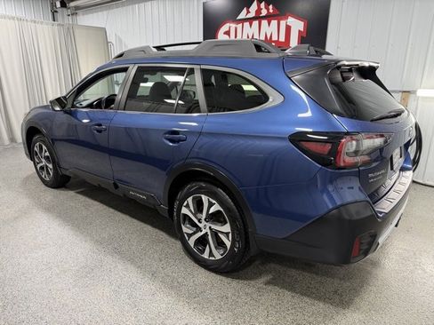 Used 2021 Subaru Outback Limited image 6