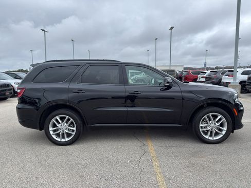 Used 2025 Dodge Durango GT AWD/4WD image 4