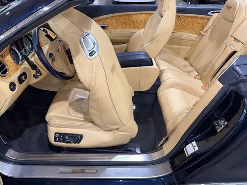 Used 2012 Bentley Continental GT w/ Convenience Specification Pkg image 65