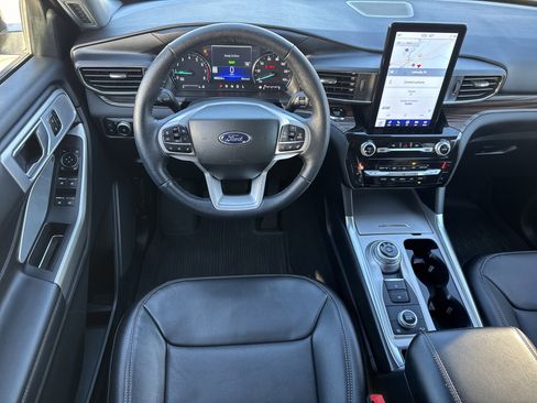 Certified 2023 Ford Explorer Limited w/ Hybrid Equipment Group 310A image 12