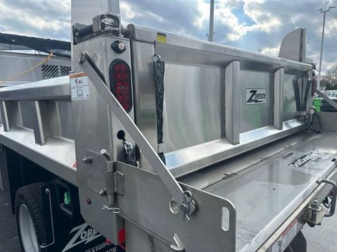 New 2024 Ford F550 4x4 Regular Cab Super Duty image 67