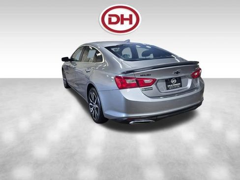 Used 2023 Chevrolet Malibu RS w/ LPO, Floor Liner Package FWD image 9