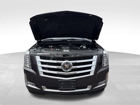 Used 2015 Cadillac Escalade ESV Premium AWD/4WD image 35