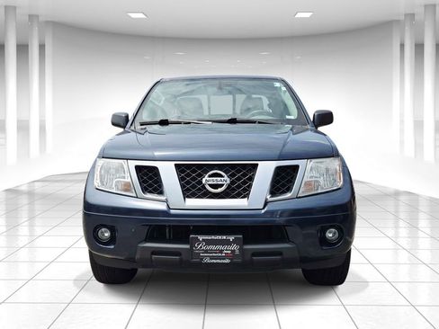 Used 2020 Nissan Frontier SV RWD image 8