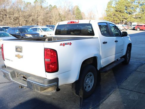 Used 2019 Chevrolet Colorado W/T w/ WT Convenience Package image 3