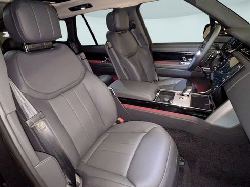 New 2026 Land Rover Range Rover SE AWD/4WD image 30