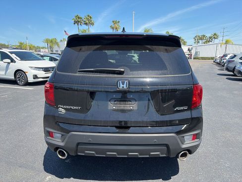Used 2025 Honda Passport EX-L image 6