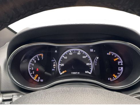 Used 2018 Jeep Grand Cherokee Laredo AWD/4WD image 32