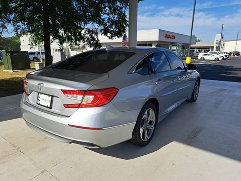 Used 2018 Honda Accord EX-L image 6