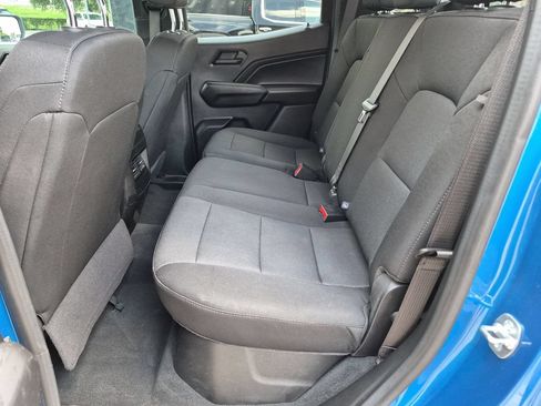 Used 2024 Chevrolet Colorado W/T w/ WT Convenience Package RWD image 20