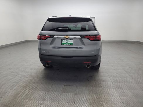 Used 2023 Chevrolet Traverse LT image 7