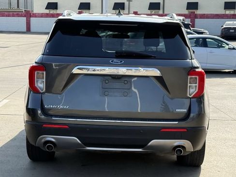 Used 2020 Ford Explorer Limited RWD image 4