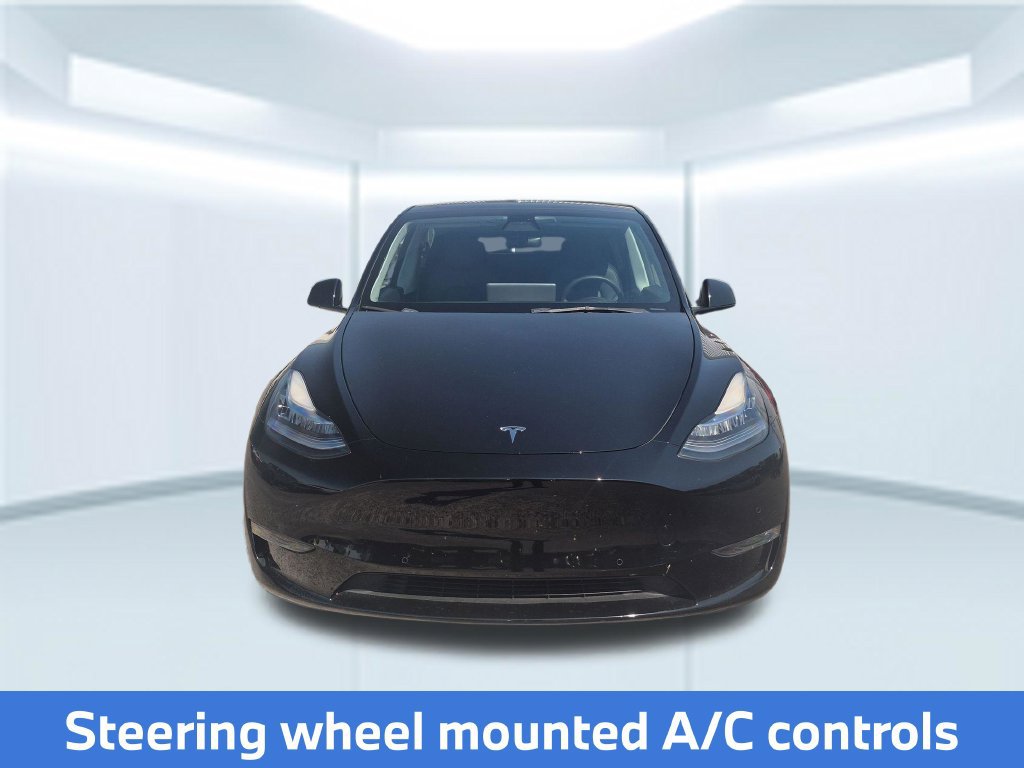 Used 2022 Tesla Model Y Long Range AWD/4WD image 12