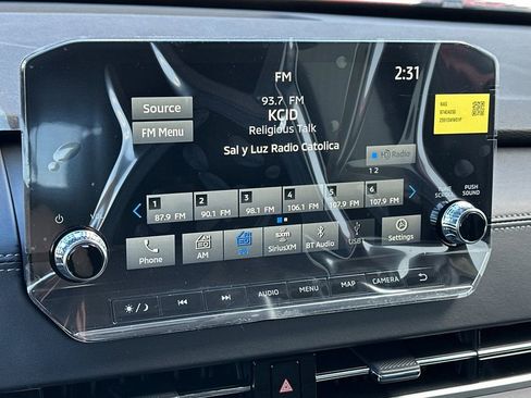 Used 2025 Mitsubishi Outlander 4WD Plug-In Hybrid image 18
