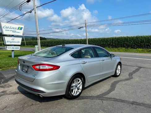 Used 2013 Ford Fusion SE image 11