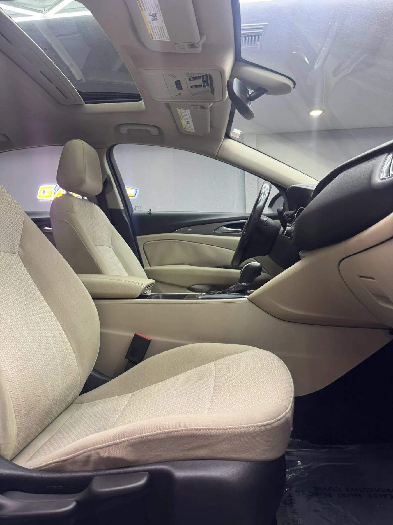Used 2018 Buick Regal Preferred w/ Sights and Sounds Package FWD image 28
