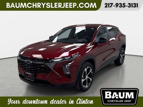 Used 2025 Chevrolet Trax RS w/ Driver Confidence Package image 1