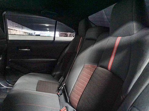 Certified 2025 Toyota Corolla SE w/ SE Premium Package FWD image 21