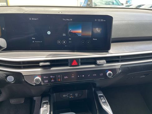 Used 2024 Kia Sorento S FWD image 17