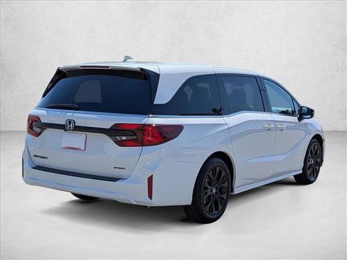 Used 2026 Honda Odyssey Sport-L image 5