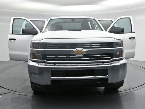 Used 2018 Chevrolet Silverado 2500 W/T image 26