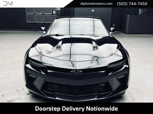 Used 2018 Chevrolet Camaro SS RWD image 11