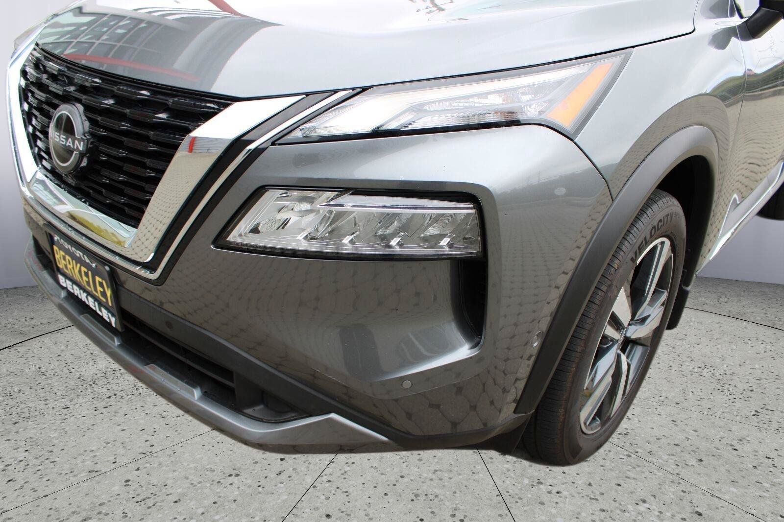 Used 2023 Nissan Rogue SL w/ SL Premium Package FWD image 10