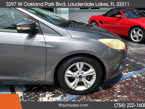 Used 2014 Ford Focus SE image 15