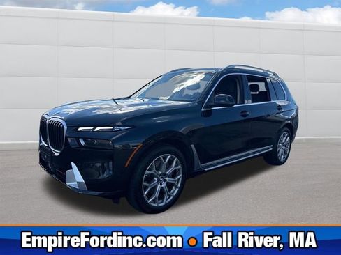 Used 2025 BMW X7 xDrive40i image 1