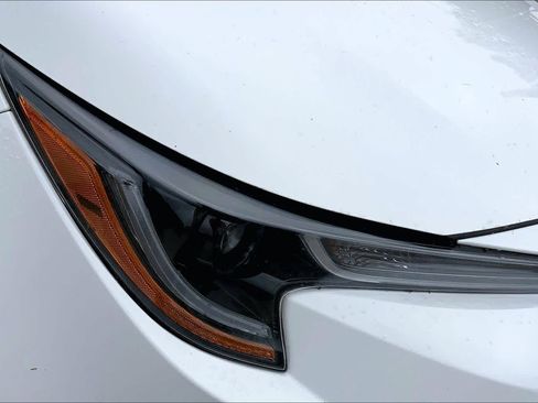 Used 2023 Toyota Corolla LE image 26