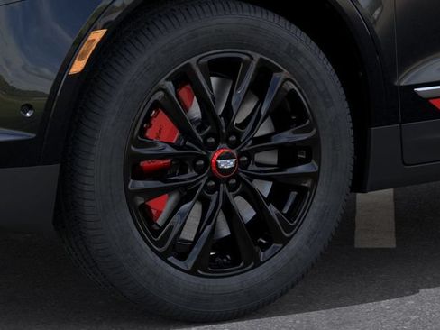 New 2026 Cadillac XT5 Sportv w/ LPO, Red Accent Package AWD/4WD image 9