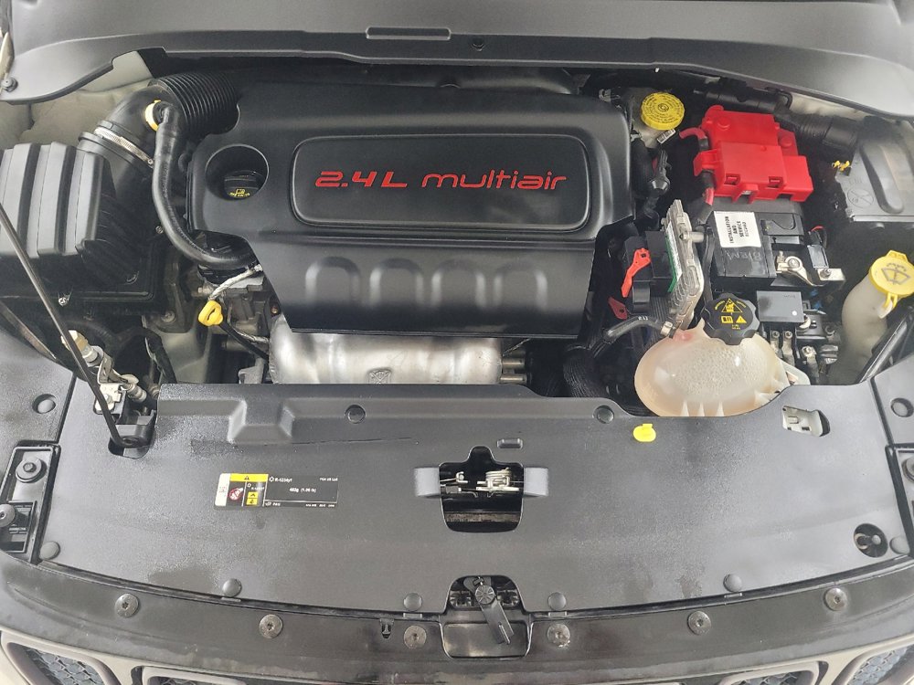 Used 2019 Jeep Compass Trailhawk w/ Leather Interior Group AWD/4WD image 30