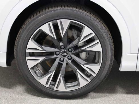 New 2026 Audi Q8 Premium Plus image 37