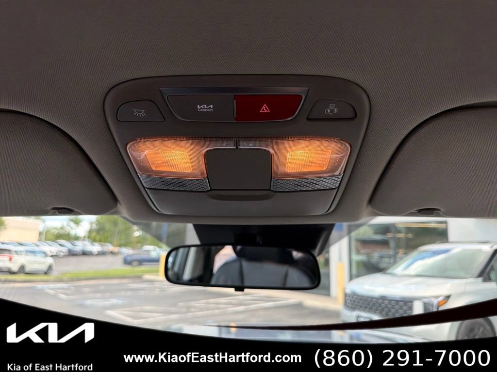 Certified 2024 Kia Telluride S AWD/4WD image 24